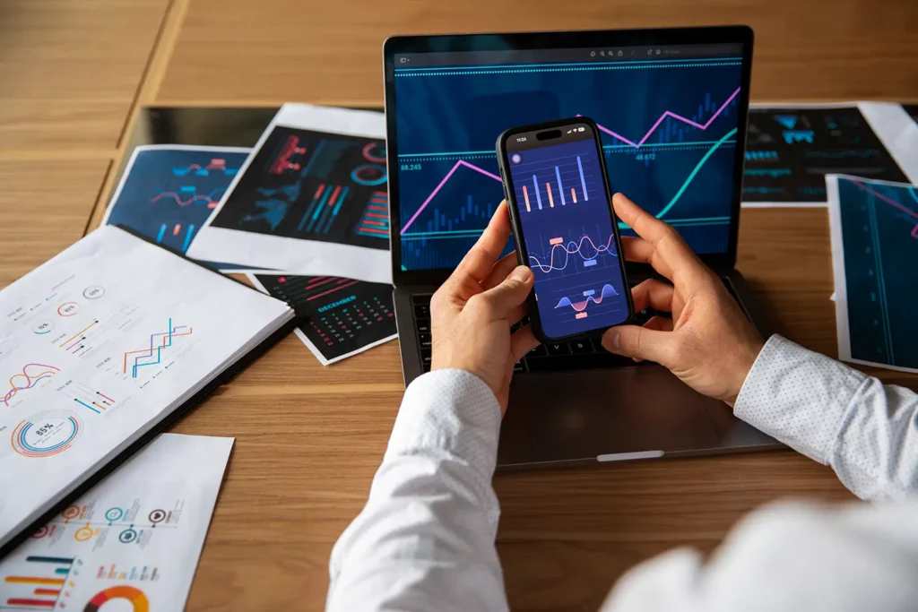 Best High-Yield Checking Accounts in 2026:  Guide to Earning More on Your Everyday Money